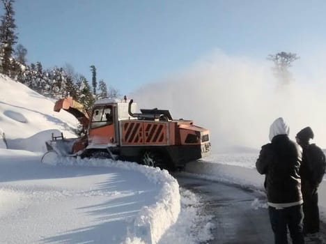 BRO will rescue vhicles in snowfall