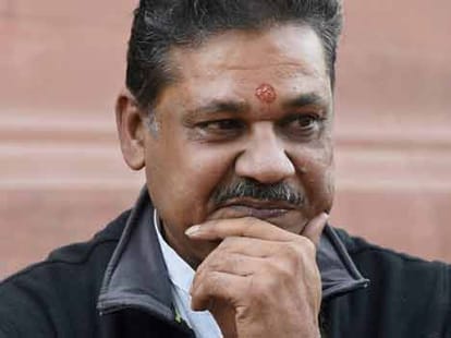 conflict between guiding board members over Azad's suspension