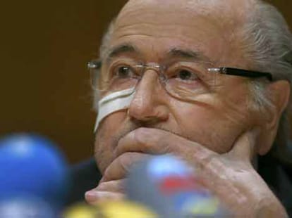 FIFAs suspended president Sepp Blatter and  UEFA President Michel Platini 