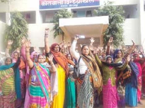 SP Women's Assembly police cordon