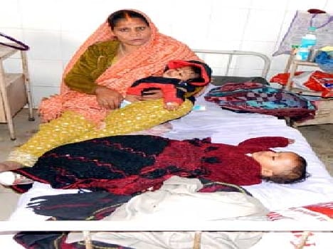 Sadar Hospital children's ward of the cold diarrhea patients.