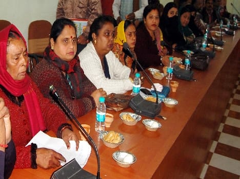 Leakages on pipelines raging Member , JE answer sought