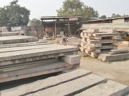 Ayodhya issue comes in limelight again.