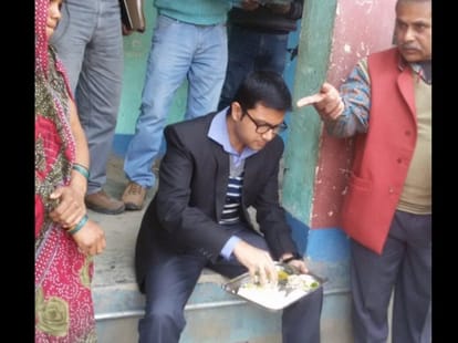 IAS rahul kumar eaten food between the student