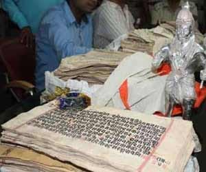 stolen one but received 1600 rare manuscripts.