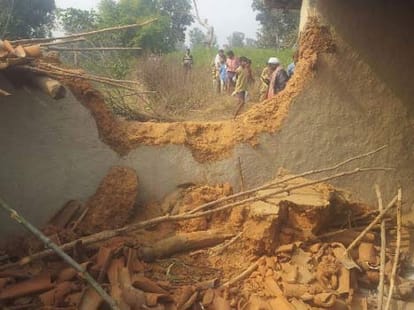 Elephant demolished  eight home at Sonbhadra.