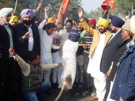 congress leader charanjit singh channi alleged sukhbir badal in abohar kand