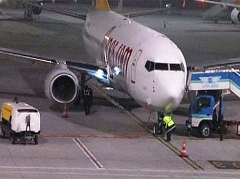 istanbul airport blast kills cleaner