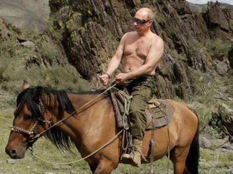 74 percent Russians want Putin to became Prez again