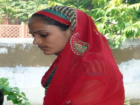 wife of martyr hemraj 