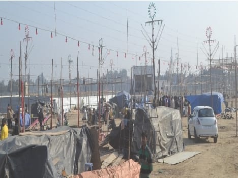 Exhibition Ground was dressed up in shops and stalls
