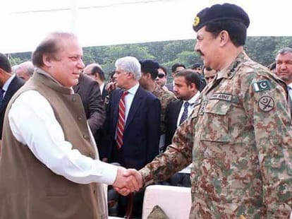 Pak PM Nawaz Sharif meeting with army chief and ISI chief