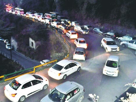 traffic jam in shimla.
