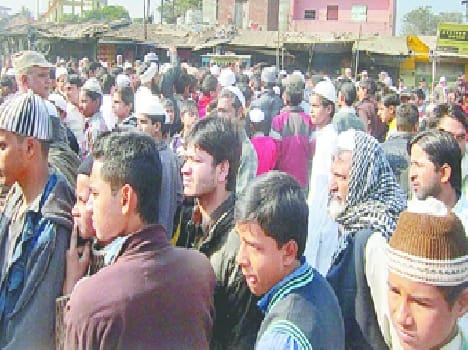 Muslims demonstrate against jasveer