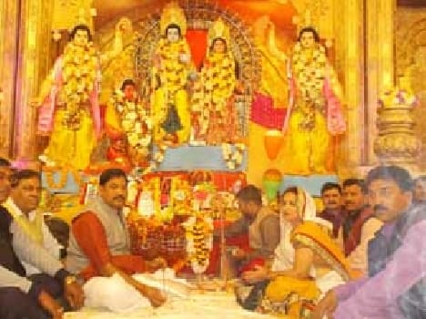 Devotees can reach the Lord