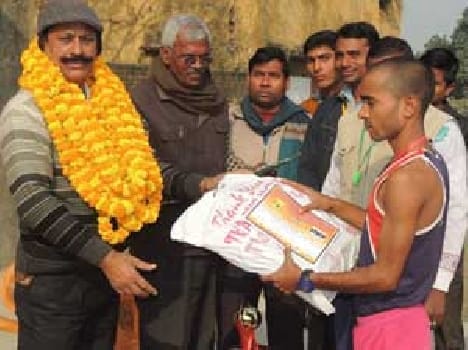 Pintu in the first race , second place Sunil