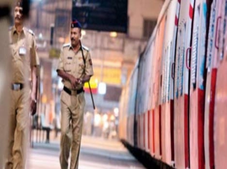 Train stations and against eunuchs raising campaign.