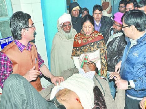 Bank of miscreants looted cash