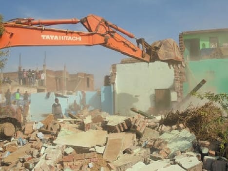 destroy encroachment at highway