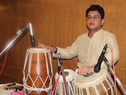 delhi based jugni band performed in amar ujala programme 