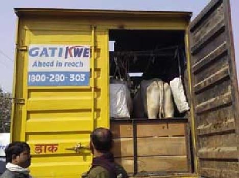Parcel courier van recovered from the 21 cattle , four traffickers arrested