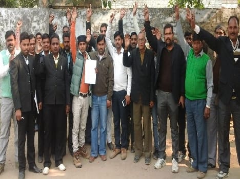 SDM transferred stop The performance of lawyers