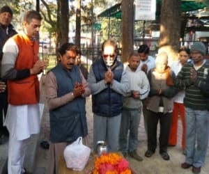 Samwasini ashes immersed in Ganges.