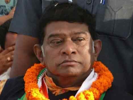 ajit jogi is now problem for congress