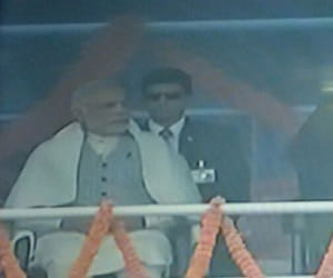 pm modi inaugurates Delhi-Dasna-Meerut Expressway.