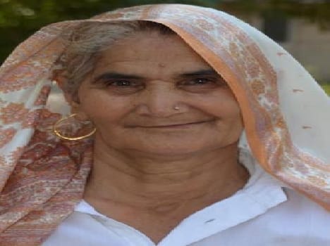 Relying on the histrisheeter' mother