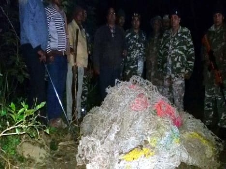 Took two hundred meters near the border to hunt decoy recovered