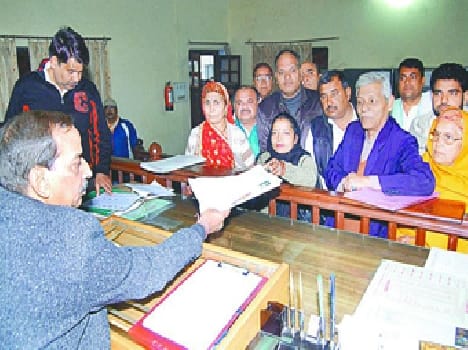 anchal, Uma and deepti jump in election field