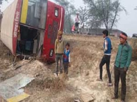 One killed , many injured in road accident