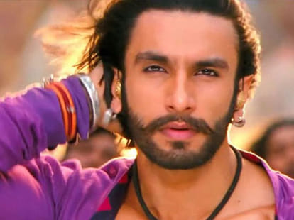 Chitrangda Singh asks Ranveer Singh for her movie