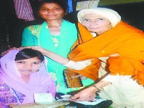 Sixty thousand sold the minor daughter !