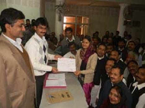 District panchayat command again Mira Yadav