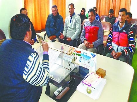 Now panchayat members showed sharp tone