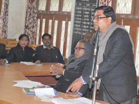 Advocates gratuitous amount were Rs two lakh 