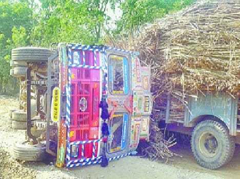 Jam on the highway was rewarded vehicles