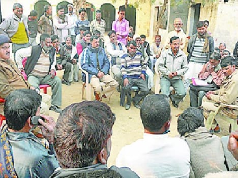 beating of student clashes in Sikanderpur