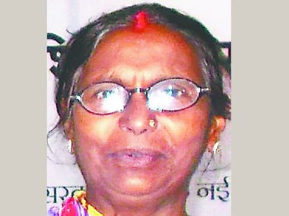bhanwati is honoured by president pranab mukherjee
