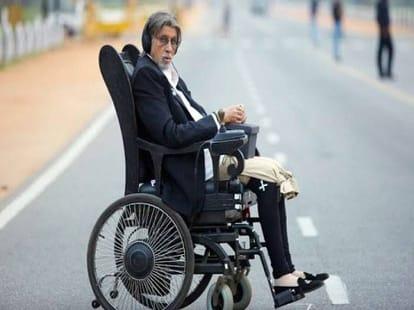 wazir weekend box office collection