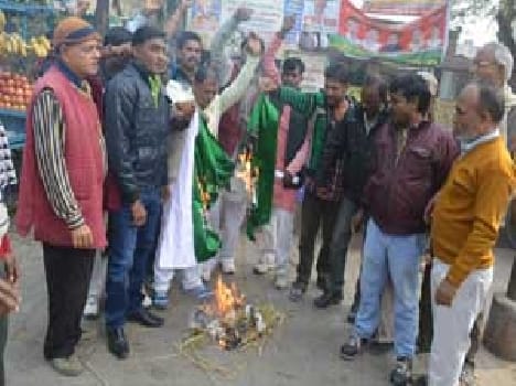 Pakistani flag blew