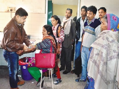 Of earnings manipulation, dark in hospital