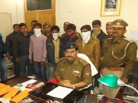 five robbers arrested after police encounter