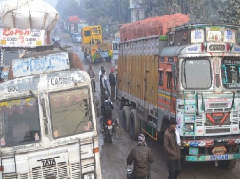 Shikohabad route day jam