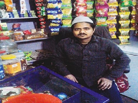 Frrukabadi Zardosi to the skilled labor force