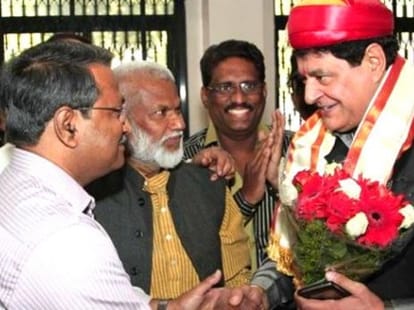 gajendra chauhan took charge in ftii between protest of students