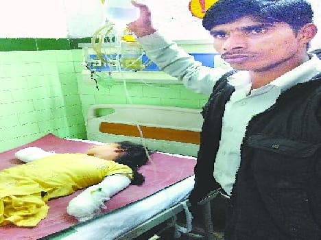 The train was saved by the cut teenager student