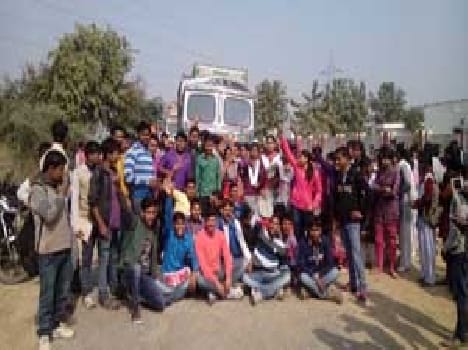 The commotion of students